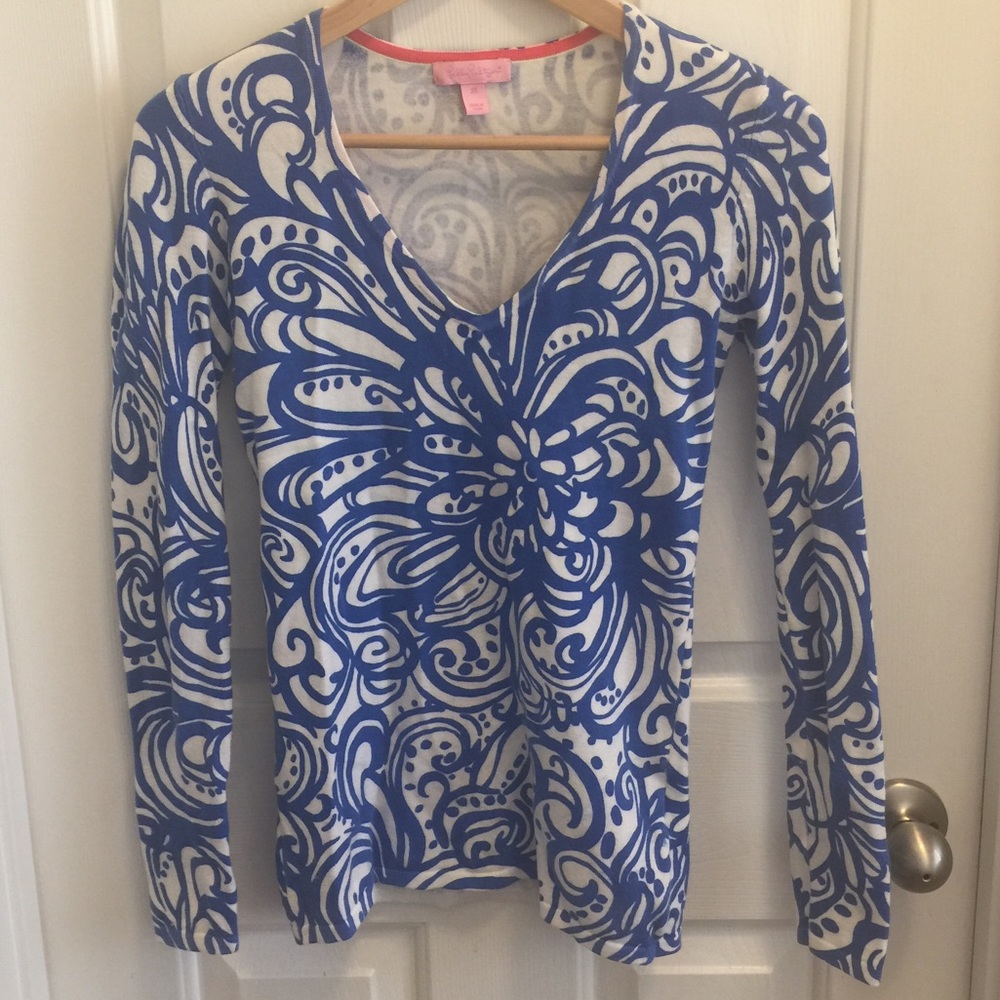 Lilly Pulitzer Blue and White V Neck Sweater Sz XS